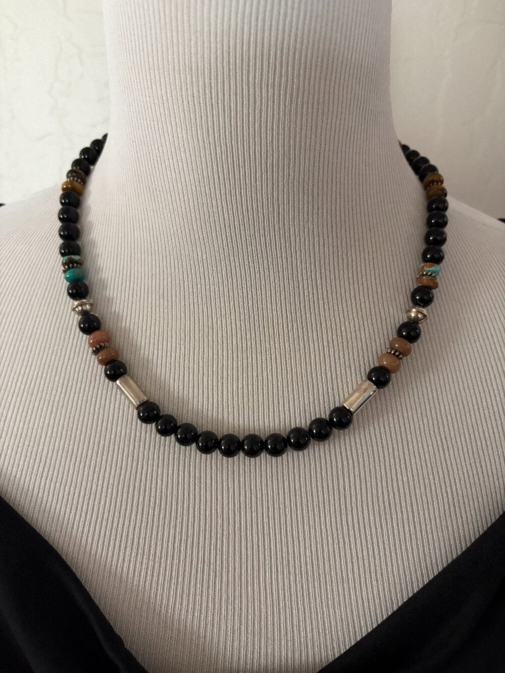 T&R Singer Sterling and Beaded Necklace Navajo 20"